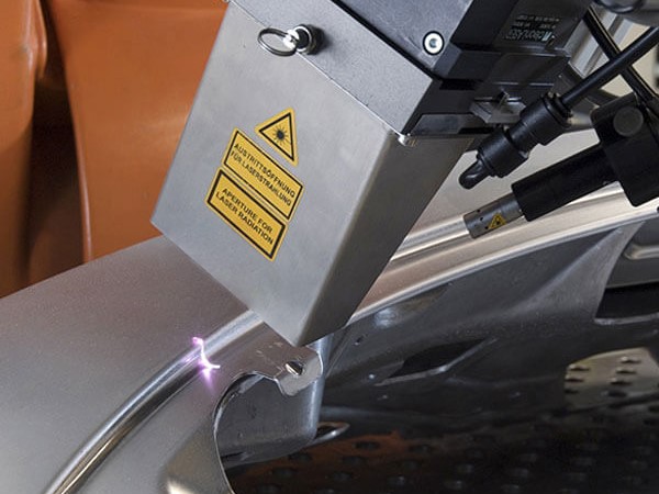 Automated laser cleaning on welding post-treatment for automotive industry